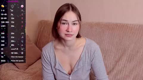 Snapshot of sleeeepy_af chatting on November 10, 2025, 12:20 am Alice online show from November 10, 2025, 12:20 am