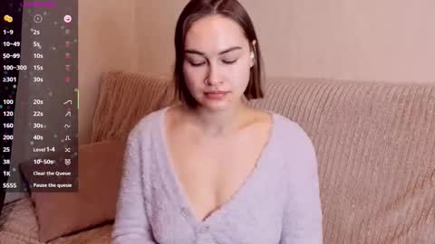 Snapshot of sleeeepy_af chatting on November 29, 2025, 7:44 am Alice online show from November 29, 2025, 7:44 am