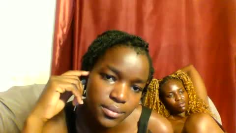 Snapshot of sleek_ass chatting on February 26, 2025, 2:03 pm sleek_ass online show from February 26, 2025, 2:03 pm