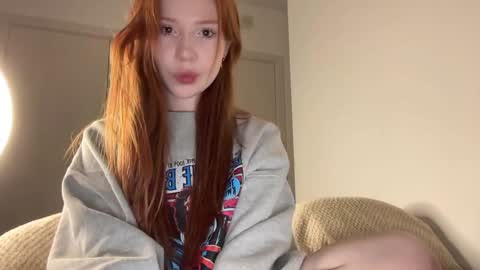 Snapshot of sleepycode002 chatting on February 13, 2026, 11:56 pm JoO online show from February 13, 2026, 11:56 pm