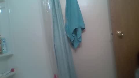 Bottmboitwink online show from January 7, 2025, 11:48 am