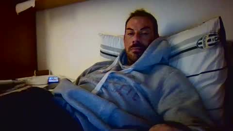 slevin online show from December 8, 2024, 2:52 pm