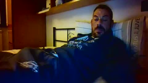 slevin online show from November 17, 2025, 7:41 pm