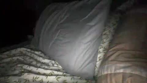 Snapshot of slideitin96 chatting on December 25, 2024, 4:54 am slideitin96 online show from December 25, 2024, 4:54 am