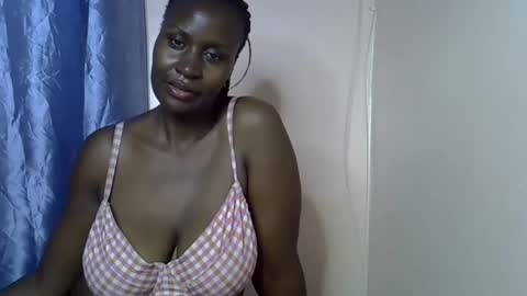 Snapshot of slim_alicia chatting on November 25, 2025, 6:19 pm Alicia online show from November 25, 2025, 6:19 pm