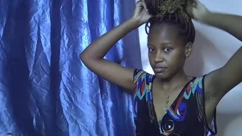 Snapshot of slim_alicia chatting on November 27, 2025, 2:02 am Alicia online show from November 27, 2025, 2:02 am