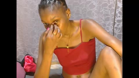 Snapshot of slim_girl01 chatting on December 20, 2025, 7:15 am slim_girl01 online show from December 20, 2025, 7:15 am