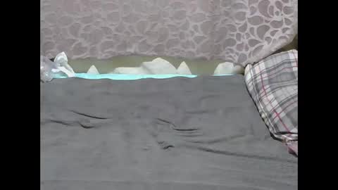 Snapshot of slim_girl01 chatting on February 7, 2026, 10:41 am slim_girl01 online show from February 7, 2026, 10:41 am