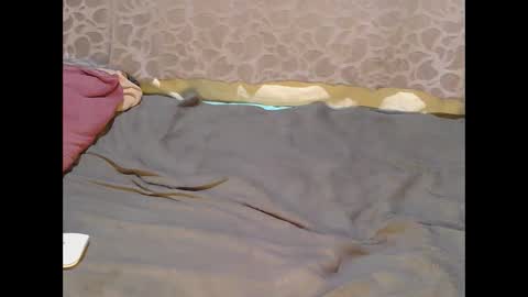 Snapshot of slim_girl01 chatting on February 17, 2026, 9:17 am slim_girl01 online show from February 17, 2026, 9:17 am