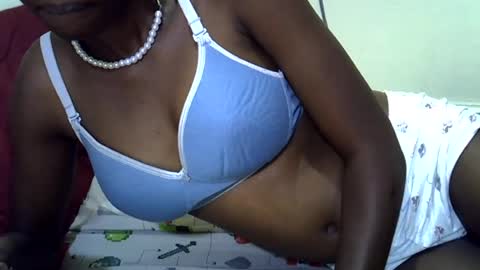 slim_kiteey online show from June 15, 2026, 8:55 pm