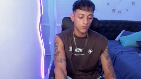 slim_master12 online show from December 5, 2024, 4:42 am