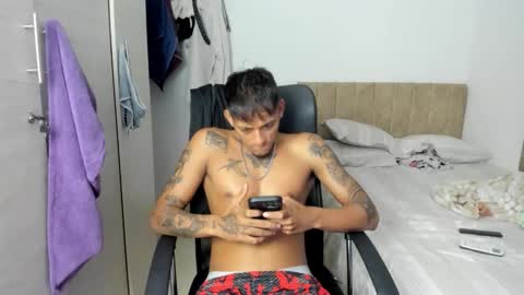 Snapshot of slim_master12 chatting on February 18, 2026, 9:11 pm slim_master12 online show from February 18, 2026, 9:11 pm