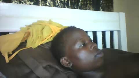 slim_petite_ebony online show from December 17, 2024, 8:54 pm