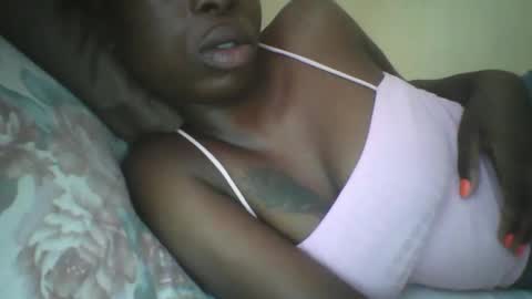 slim_petite_ebony online show from February 20, 2025, 7:45 am