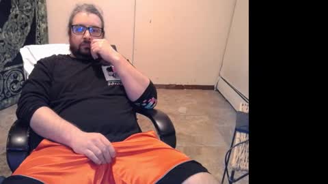 Snapshot of slimdizzy64 chatting on March 1, 2025, 9:37 pm slave drew or slut online show from March 1, 2025, 9:37 pm