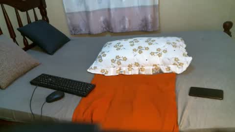 slimqueenbae online show from September 10, 2025, 6:13 am