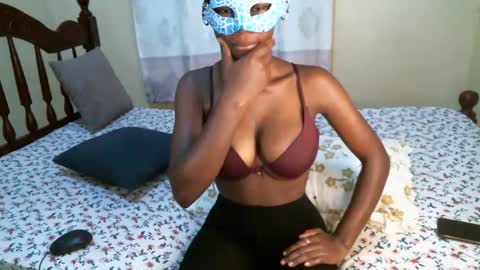slimqueenbae online show from September 15, 2025, 6:24 am