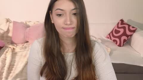 Emilia online show from March 6, 2026, 12:23 pm