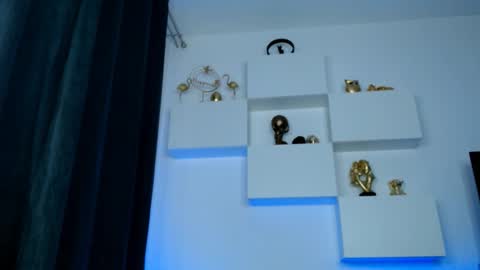 Ariana online show from December 18, 2025, 7:25 am