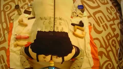 slutgurl_pdx online show from March 7, 2026, 11:13 pm