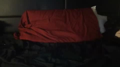 Snapshot of slutmybitchsout chatting on February 20, 2025, 2:46 pm Lovemysluts online show from February 20, 2025, 2:46 pm