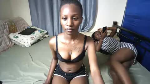 slutty_baddie online show from November 25, 2025, 4:29 pm