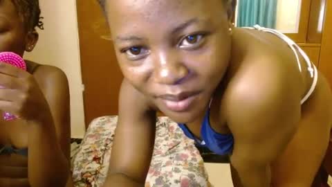 Snapshot of slutty_charmmz chatting on April 15, 2026, 3:19 pm Bree online show from April 15, 2026, 3:19 pm