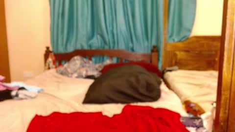 Snapshot of slutty_charmmz chatting on May 2, 2026, 3:28 pm Bree online show from May 2, 2026, 3:28 pm