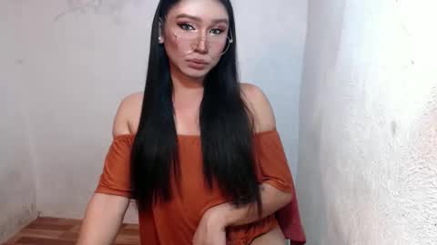 Snapshot of slutty_classyxx chatting on March 13, 2026, 4:46 pm Lovie online show from March 13, 2026, 4:46 pm