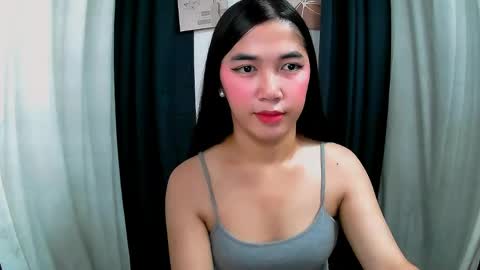 Gretha online show from May 8, 2026, 1:55 am