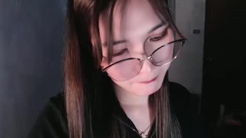 slutty_hannaxx online show from April 10, 2026, 8:24 pm