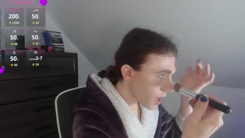 Natsu online show from March 2, 2026, 5:53 pm