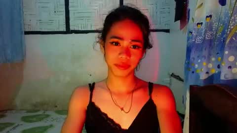 sluttypatotie online show from April 8, 2026, 6:19 pm