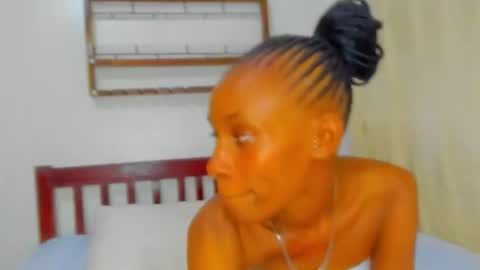 Sexyslutt online show from November 4, 2025, 3:22 pm