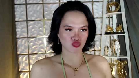 Snapshot of sluty_maxine chatting on April 16, 2026, 2:56 am Rosette online show from April 16, 2026, 2:56 am