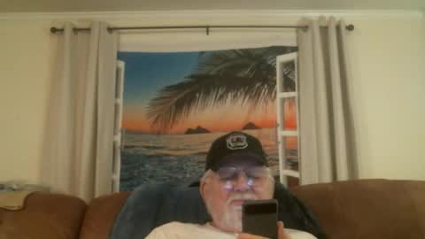 Snapshot of slydevil_sc chatting on February 5, 2026, 5:50 pm Sly online show from February 5, 2026, 5:50 pm