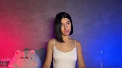 Snapshot of smaillev chatting on June 23, 2026, 10:41 pm Melani online show from June 23, 2026, 10:41 pm