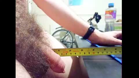 Snapshot of smallhairyuncut chatting on July 13, 2026, 5:05 pm Small Hairy Uncut online show from July 13, 2026, 5:05 pm