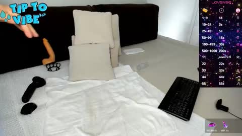 Alex online show from October 30, 2025, 8:49 am