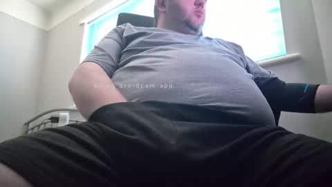 smallone19832 online show from March 13, 2026, 9:27 am