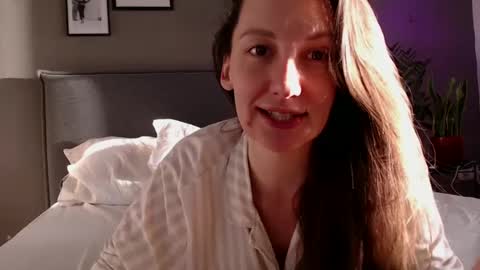 Snapshot of smalltittsbigsoul chatting on February 19, 2025, 6:00 am Anna no bbbbybybbabebyy just Anna. And dont call me mom please. online show from February 19, 2025, 6:00 am