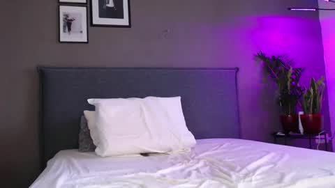 Snapshot of smalltittsbigsoul chatting on March 4, 2025, 6:26 am Anna no bbbbybybbabebyy just Anna. And dont call me mom please. online show from March 4, 2025, 6:26 am