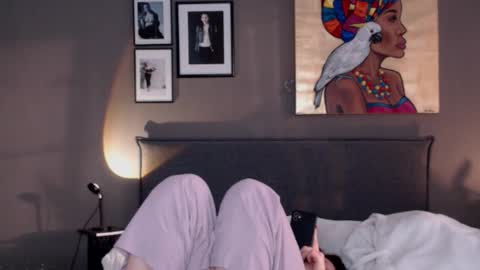 Snapshot of smalltittsbigsoul chatting on February 3, 2026, 6:22 am Anna no bbbbybybbabebyy just Anna. And dont call me mom please. online show from February 3, 2026, 6:22 am