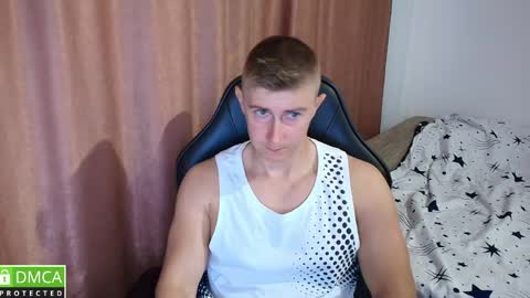smanking22 online show from May 14, 2026, 12:12 pm