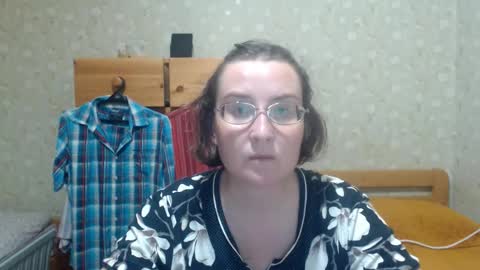 smart_rose online show from September 10, 2025, 6:19 pm