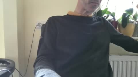 smart_sex69 online show from October 20, 2025, 9:54 am