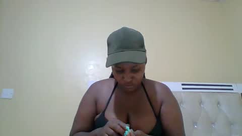 Snapshot of smartqueen1 chatting on May 11, 2026, 2:45 pm Katerina online show from May 11, 2026, 2:45 pm