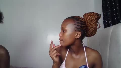 Snapshot of smiley_luv1 chatting on January 9, 2026, 7:44 am smiley luv1 online show from January 9, 2026, 7:44 am