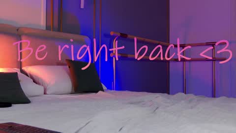 Snapshot of smiley_mia_ chatting on February 1, 2025, 11:10 am Mia online show from February 1, 2025, 11:10 am