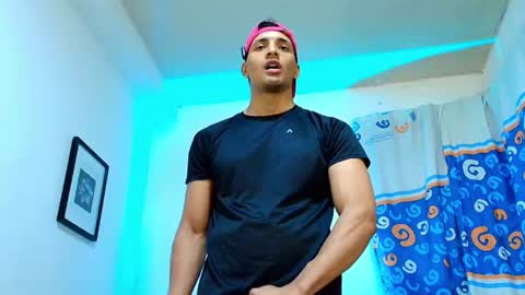 Snapshot of smith_fitness chatting on June 9, 2026, 2:28 pm Smith Fitness online show from June 9, 2026, 2:28 pm